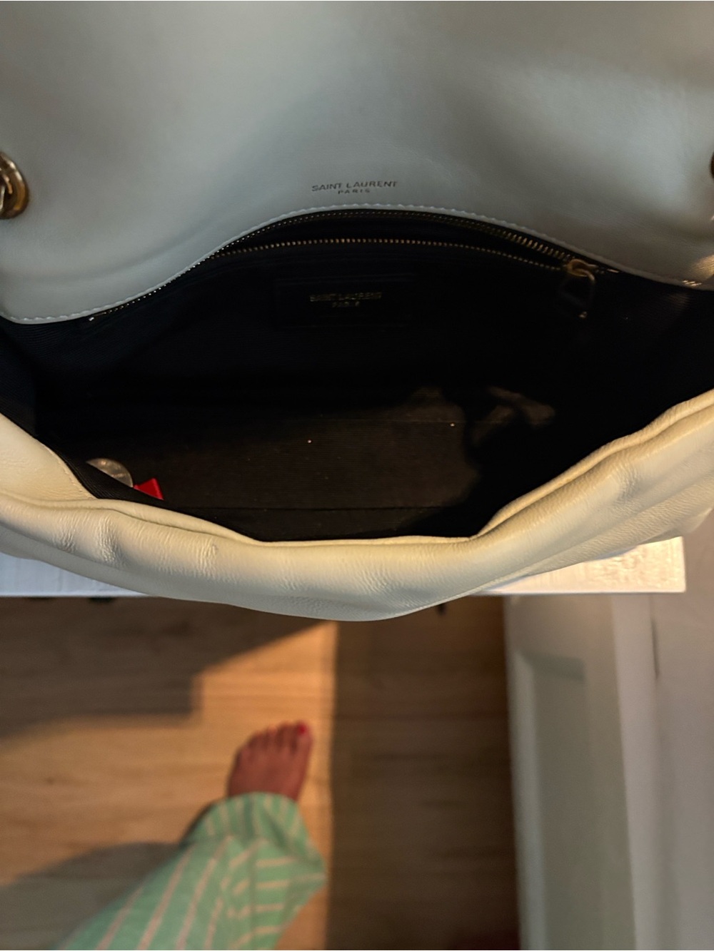 Authentic Saint Laurent Cream LouLou Soft Chain Shoulder Bag - Picture 4 of 4